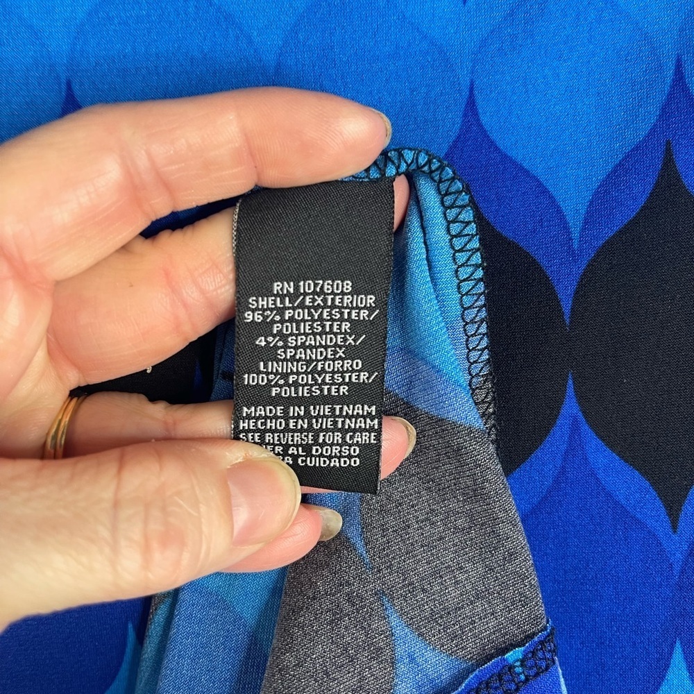 R & K fit and flare sleeveless blue striped dress. - Picture 10 of 10